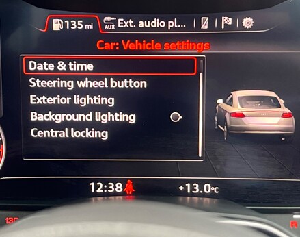 Audi TT TFSI BLACK EDITION 39