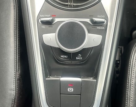 Audi TT TFSI BLACK EDITION 53