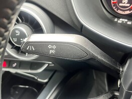 Audi TT TFSI BLACK EDITION 56