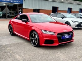 Audi TT TFSI BLACK EDITION 4