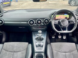 Audi TT TFSI BLACK EDITION 2