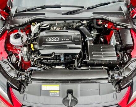 Audi TT TFSI BLACK EDITION 7