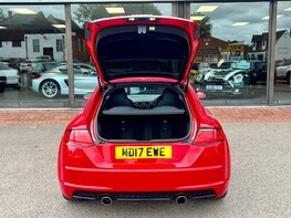 Audi TT TFSI BLACK EDITION 65