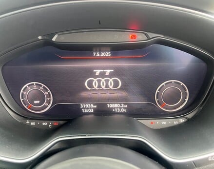 Audi TT TFSI BLACK EDITION 21