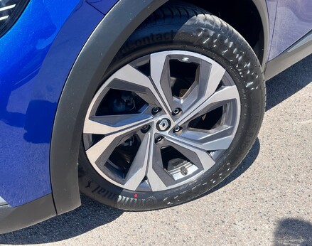 Renault Captur RS LINE TCE EDC 3