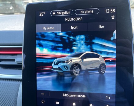 Renault Captur RS LINE TCE EDC 39