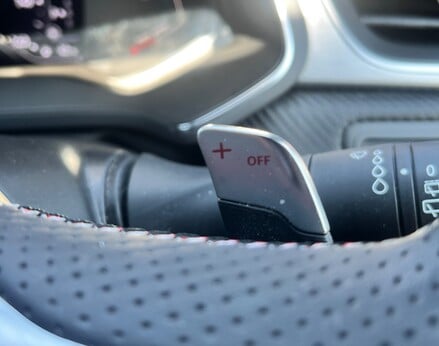 Renault Captur RS LINE TCE EDC 54