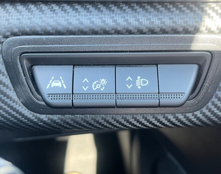 Renault Captur RS LINE TCE EDC 58