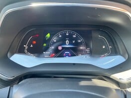 Renault Captur RS LINE TCE EDC 21
