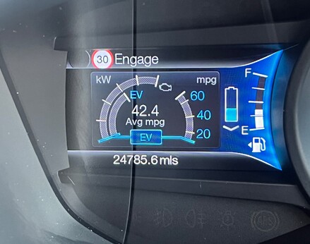 Ford Mondeo TITANIUM EDITION HEV 23