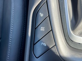 Ford Mondeo TITANIUM EDITION HEV 46