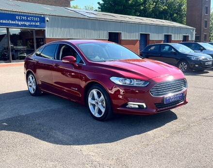 Ford Mondeo TITANIUM EDITION HEV 4