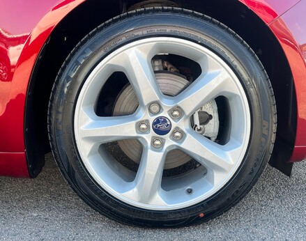 Ford Mondeo TITANIUM EDITION HEV 16
