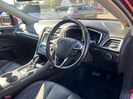 Ford Mondeo TITANIUM EDITION HEV 18