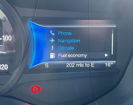 Ford Mondeo TITANIUM EDITION HEV 26