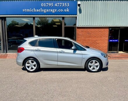 BMW 2 Series 220D XDRIVE SPORT ACTIVE TOURER 8