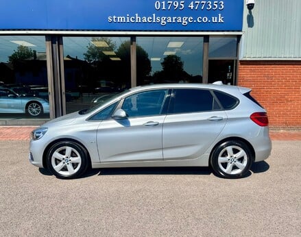 BMW 2 Series 220D XDRIVE SPORT ACTIVE TOURER 9
