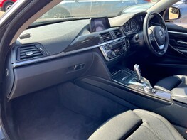 BMW 4 Series 428I LUXURY 17