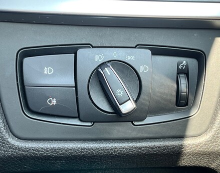 BMW 4 Series 428I LUXURY 57