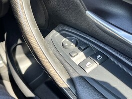 BMW 4 Series 428I LUXURY 58