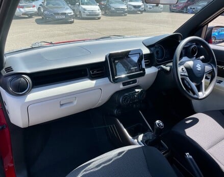 Suzuki Ignis SZ-T DUALJET SHVS MHEV 23