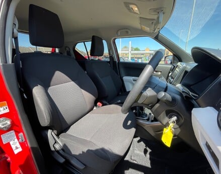 Suzuki Ignis SZ-T DUALJET SHVS MHEV 45