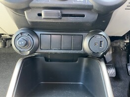 Suzuki Ignis SZ-T DUALJET SHVS MHEV 35