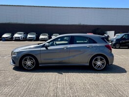 Mercedes-Benz A Class A 180 AMG LINE 11