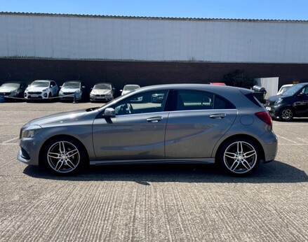 Mercedes-Benz A Class A 180 AMG LINE 11