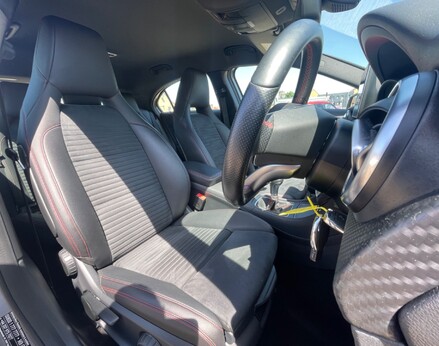 Mercedes-Benz A Class A 180 AMG LINE 51