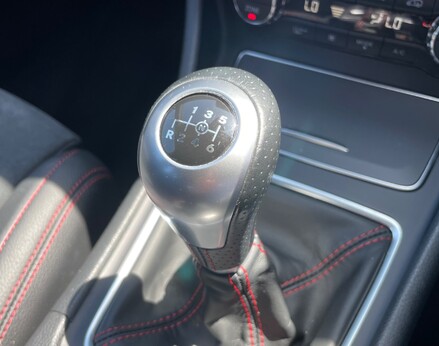 Mercedes-Benz A Class A 180 AMG LINE 42