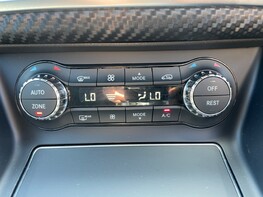 Mercedes-Benz A Class A 180 AMG LINE 40