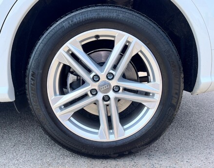 Audi Q5 TDI QUATTRO S LINE 14
