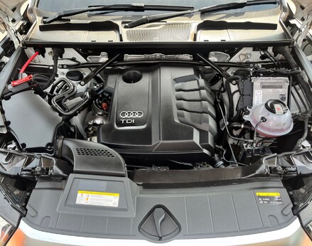 Audi Q5 TDI QUATTRO S LINE 7