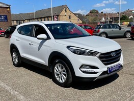 Hyundai TUCSON GDI SE NAV BLUE DRIVE 4