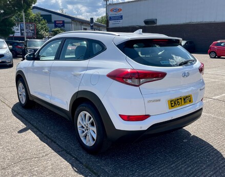 Hyundai TUCSON GDI SE NAV BLUE DRIVE 9