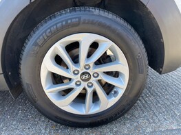 Hyundai TUCSON GDI SE NAV BLUE DRIVE 15