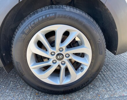 Hyundai TUCSON GDI SE NAV BLUE DRIVE 15