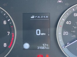 Hyundai TUCSON GDI SE NAV BLUE DRIVE 21