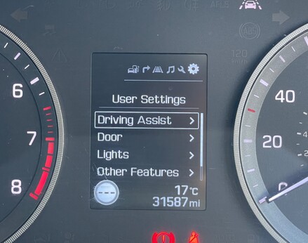 Hyundai TUCSON GDI SE NAV BLUE DRIVE 26