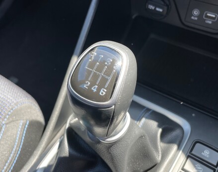 Hyundai TUCSON GDI SE NAV BLUE DRIVE 43