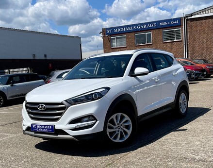 Hyundai TUCSON GDI SE NAV BLUE DRIVE 1