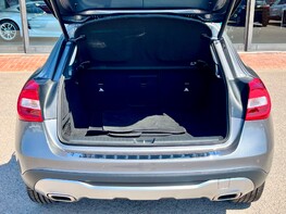 Mercedes-Benz GLA Class GLA 200 D SPORT EXECUTIVE 67