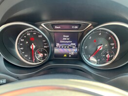 Mercedes-Benz GLA Class GLA 200 D SPORT EXECUTIVE 21