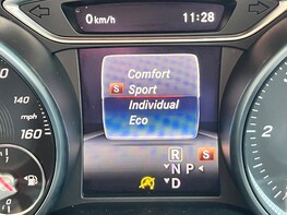 Mercedes-Benz GLA Class GLA 200 D SPORT EXECUTIVE 30