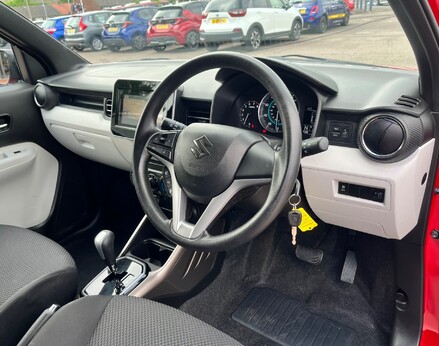 Suzuki Ignis SZ-T DUALJET 18