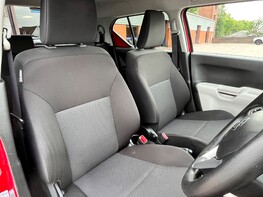 Suzuki Ignis SZ-T DUALJET 44