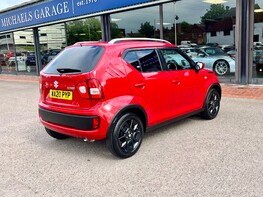 Suzuki Ignis SZ-T DUALJET 8