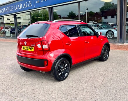 Suzuki Ignis SZ-T DUALJET 8