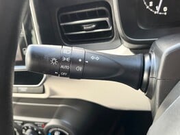 Suzuki Ignis SZ-T DUALJET 39